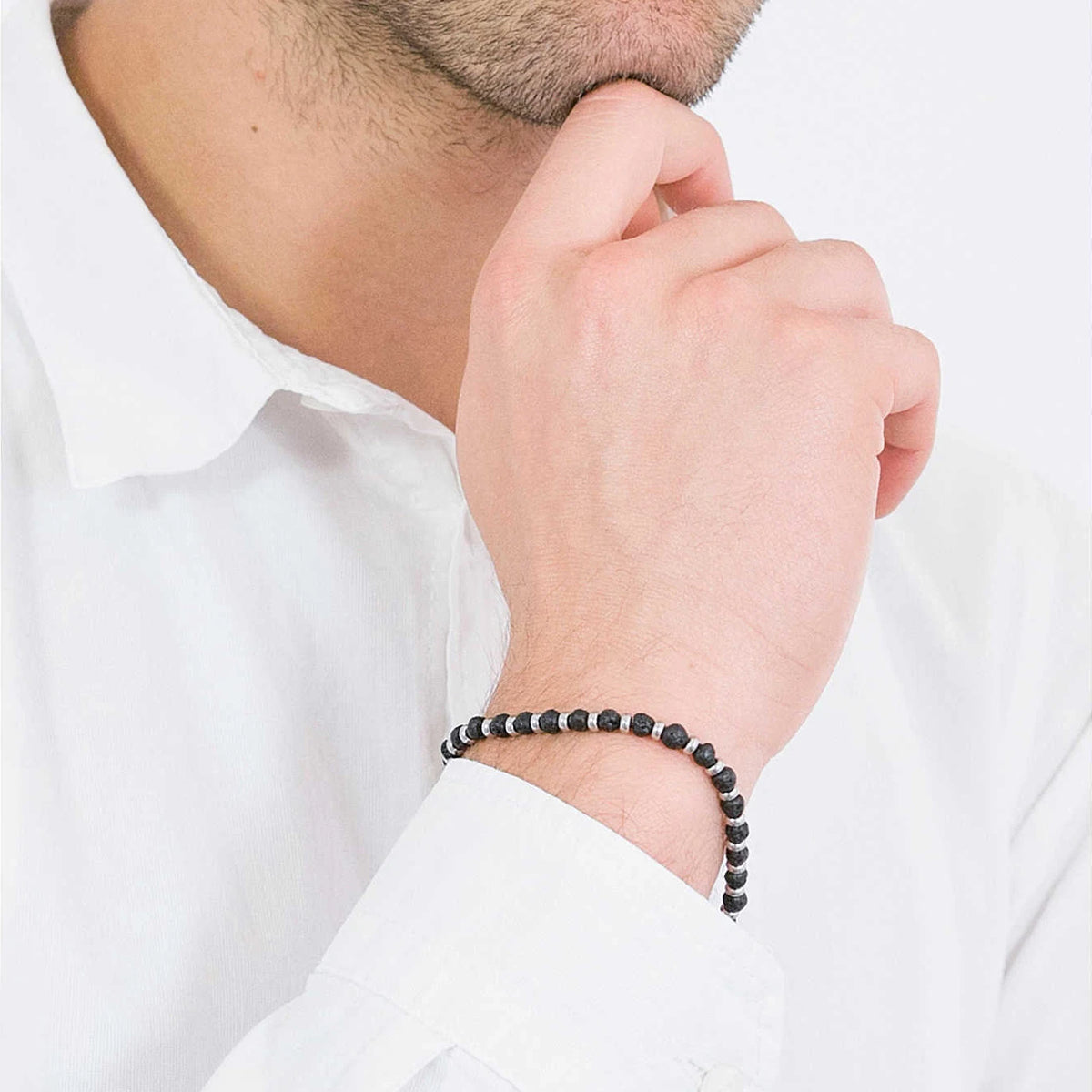 Pulseira Masculina de Pedras Vulcânicas Pretas e Aço Inoxidável Pulseira Masculina de Pedras Vulcânicas Pretas e Aço Inoxidável - 17 cm pulseira, pulseira masculina, pulseira masculina aço, pulseira masculina estilosa, pulseira masculina prata, pulseira prata masculina