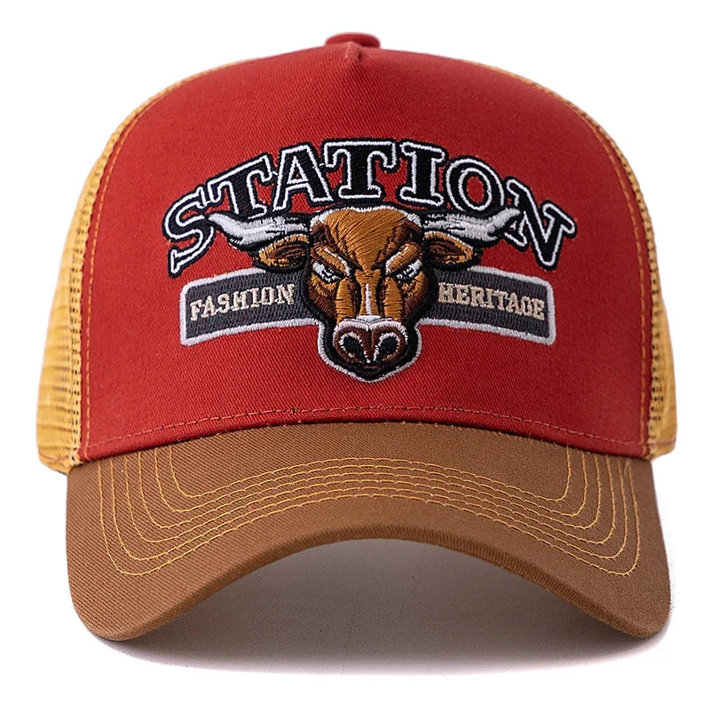Boné Trucker Station Touro Aba Curva Boné Trucker Station Touro Aba Curva - Cáqui