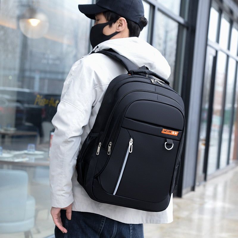 Mochila Caspian Mochila Caspian - Preto com laranja