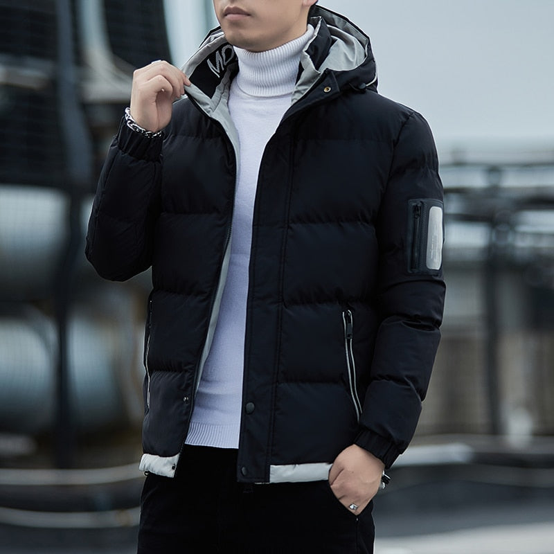 Jaqueta Masculina Esportiva Puffer com Capuz Jaqueta Masculina Esportiva Puffer com Capuz - Preta / P casaco com capuz, casaco de inverno masculino, casaco esportivo, casaco masculino, jaqueta com capuz, jaqueta esportiva, jaqueta homem, jaqueta masculina, jaqueta puffer