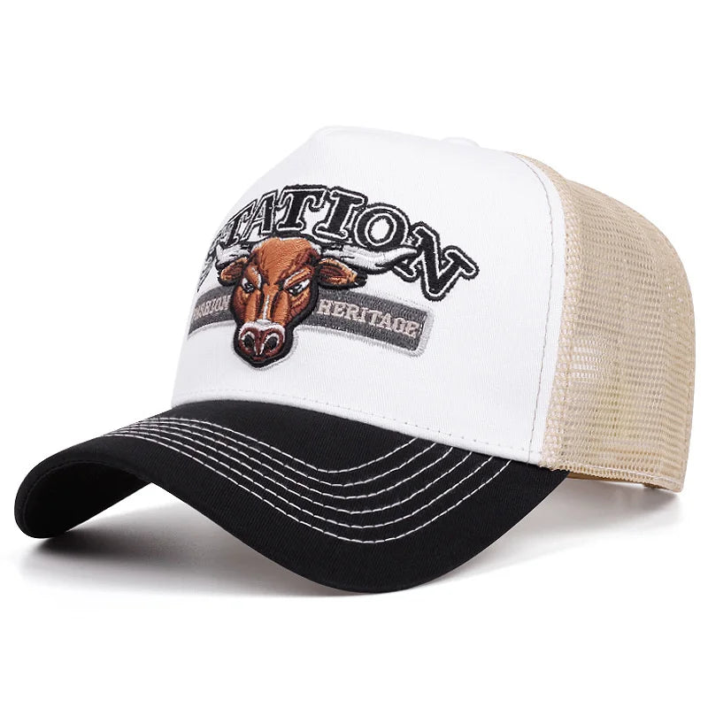 Boné Trucker Station Touro Aba Curva Boné Trucker Station Touro Aba Curva - Branco 